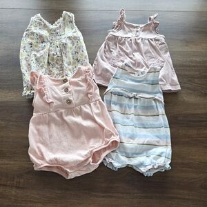 💖Bundle of Spring and Summer Rompers for Baby Girl SIZE: 12 Months